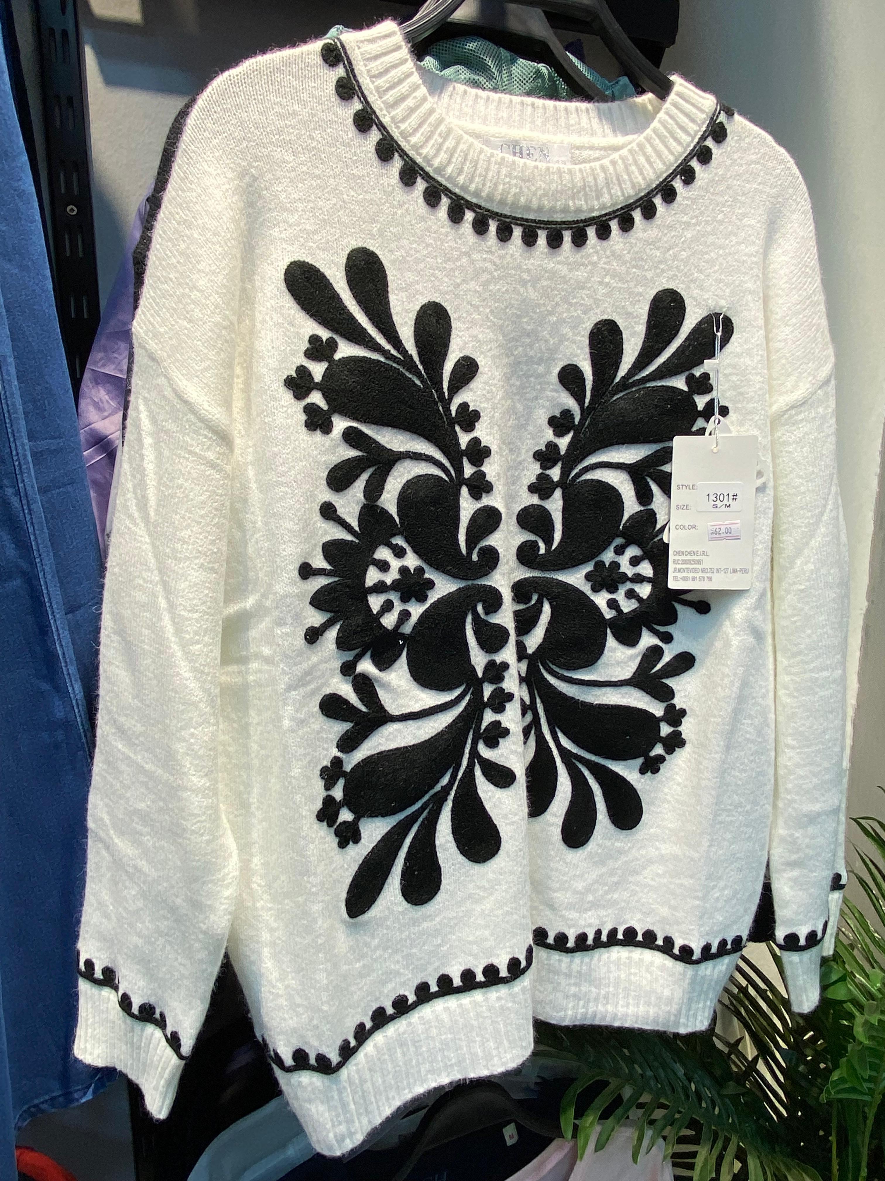 Chompa Bordada  - Tejido Suave